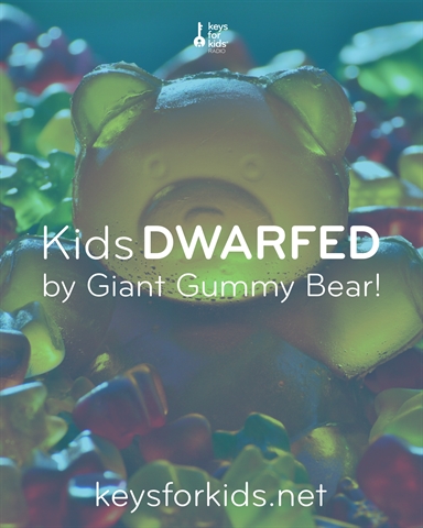 Kids DWARFED by Giant Gummy Bear