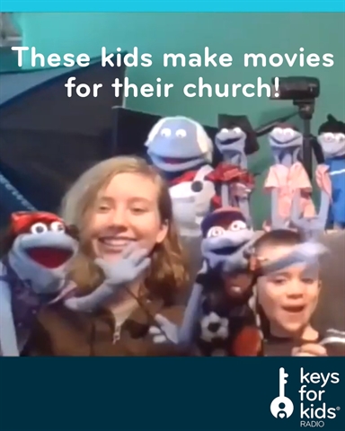 Kids Make Puppet Movies with Liz and Friends!