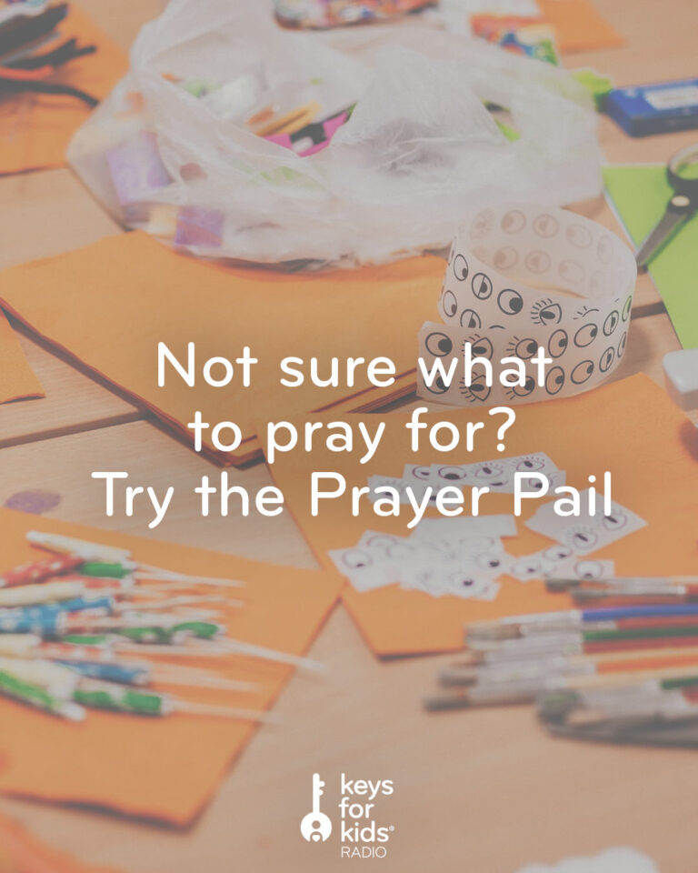 Prayer Pail: Remember to Pray with Crafts!